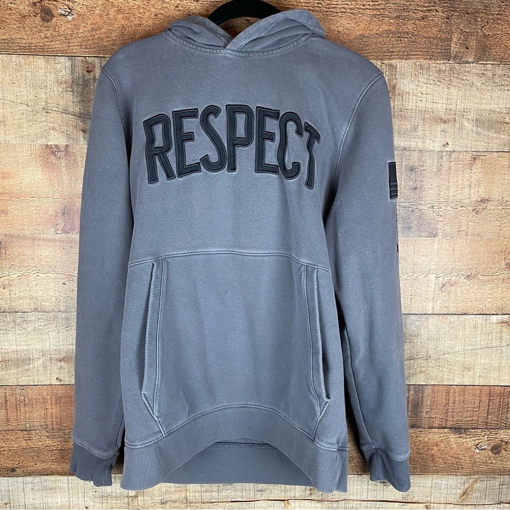 Under Armour Hooded Sweatshirt Men’s Size Medium